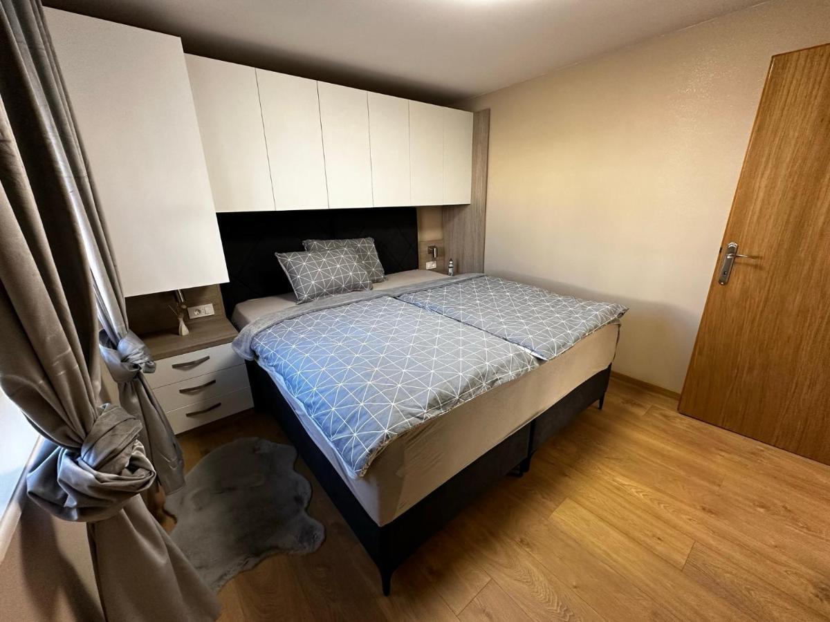 Apartman Veronika Vrsi Extérieur photo