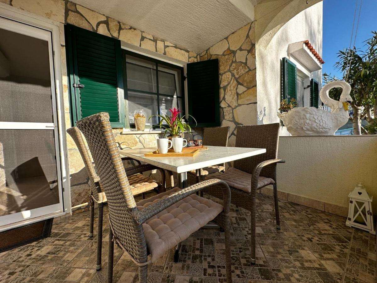 Apartman Veronika Vrsi Extérieur photo