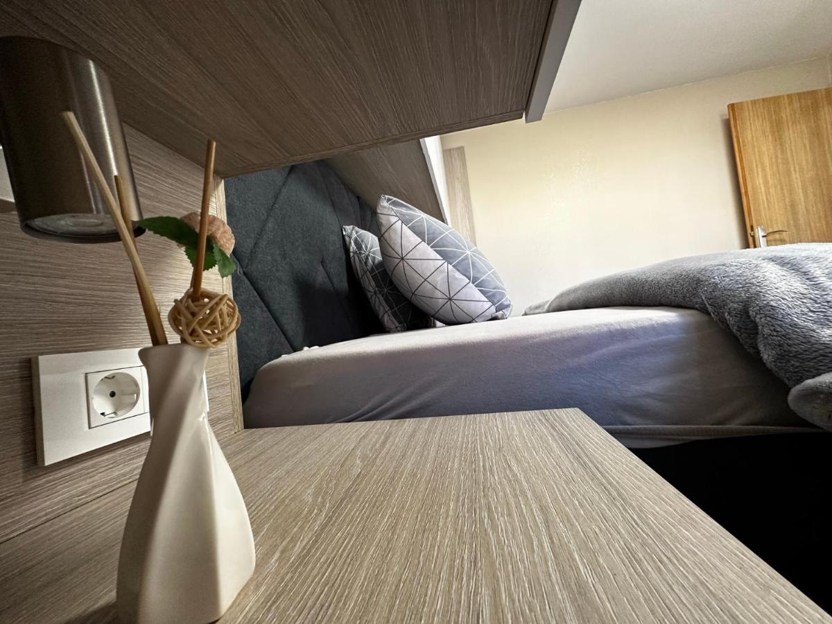 Apartman Veronika Vrsi Extérieur photo