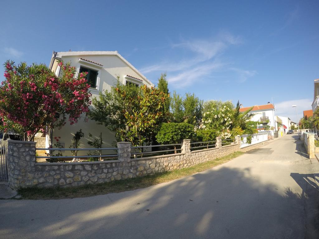 Apartman Veronika Vrsi Extérieur photo