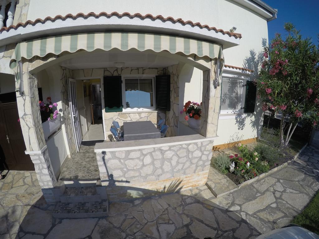 Apartman Veronika Vrsi Extérieur photo