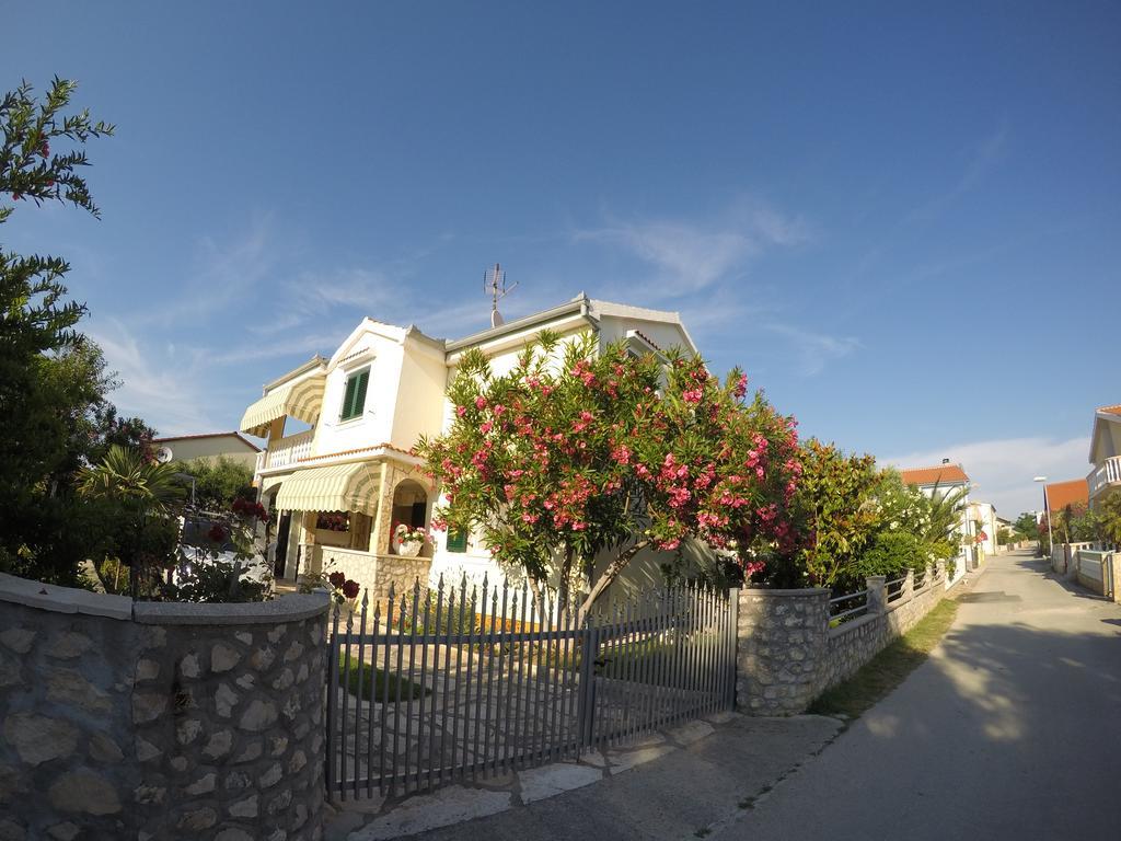 Apartman Veronika Vrsi Extérieur photo